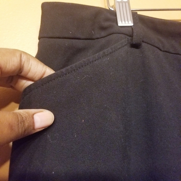 Ellen Tracy | Women's Classic Black Career Pants (Size 16) - Picture 4 of 10